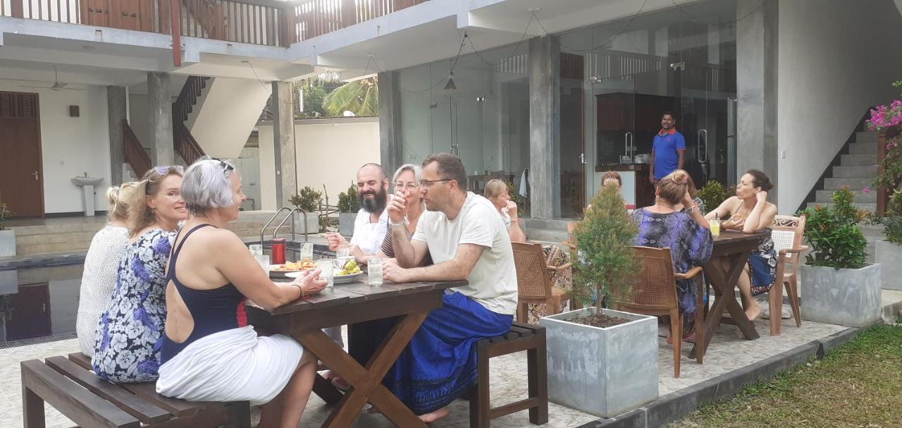 אונה ואטונה Star Light Villas מראה חיצוני תמונה