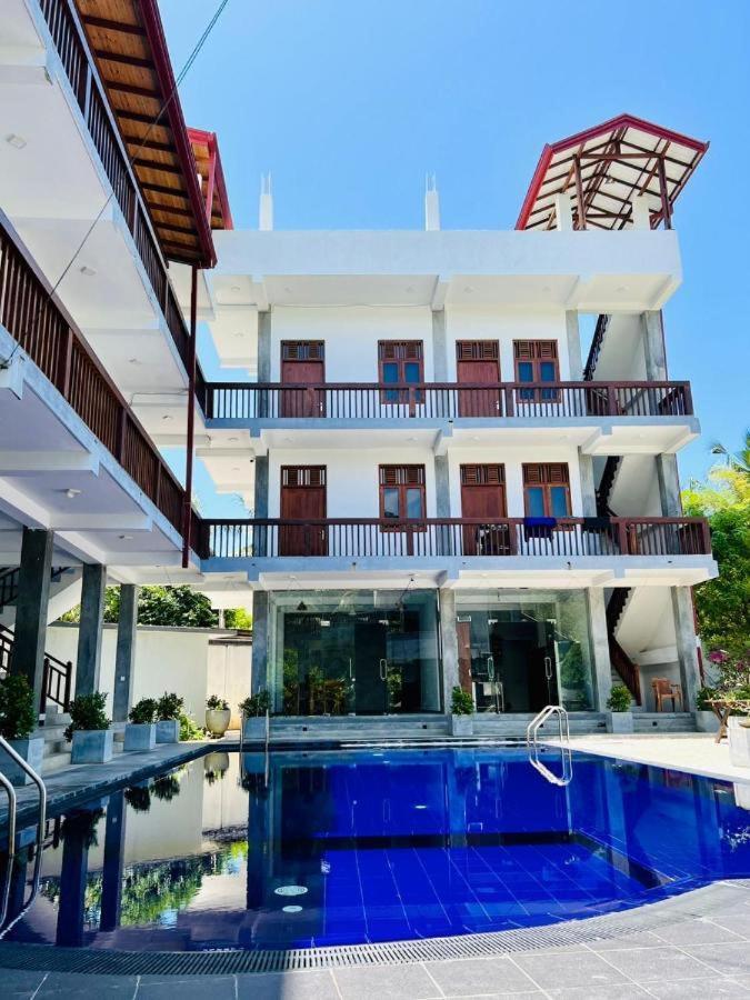 אונה ואטונה Star Light Villas מראה חיצוני תמונה